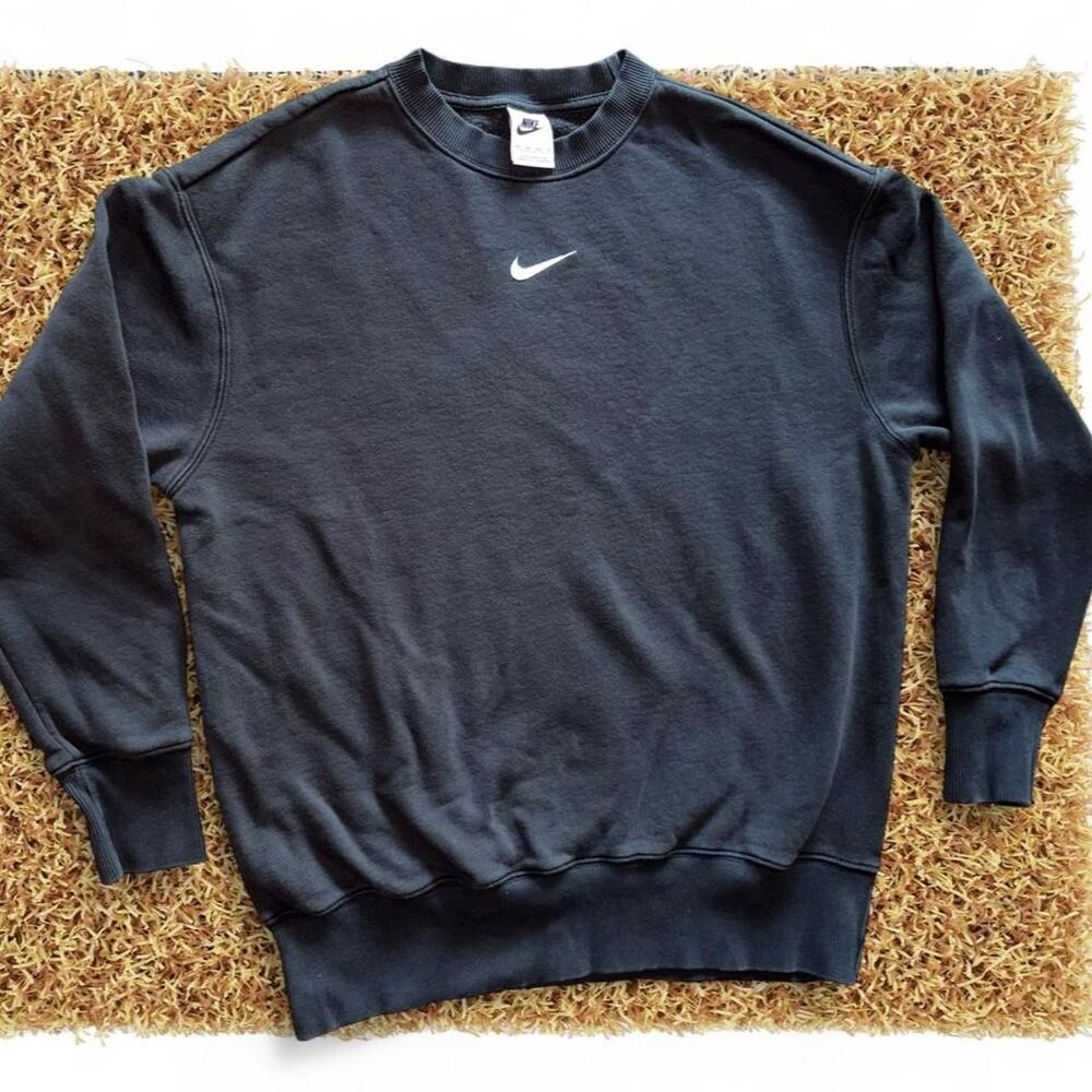 Nike Men's Black Sweatshirt
